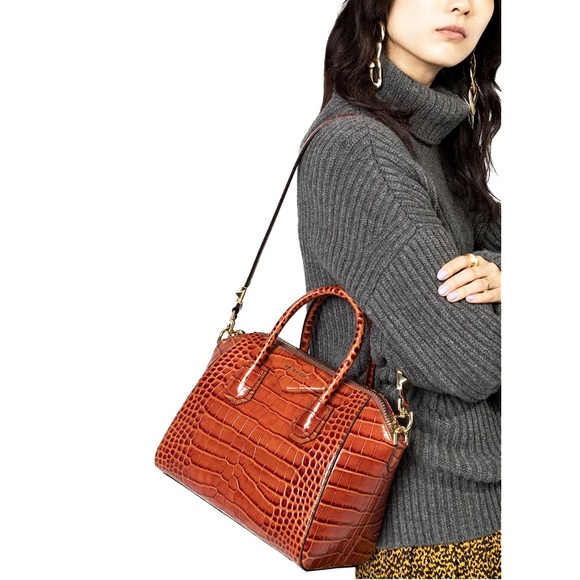 Givenchy Small Antigona Croc Effected Leather Bag - Picture 8 of 8